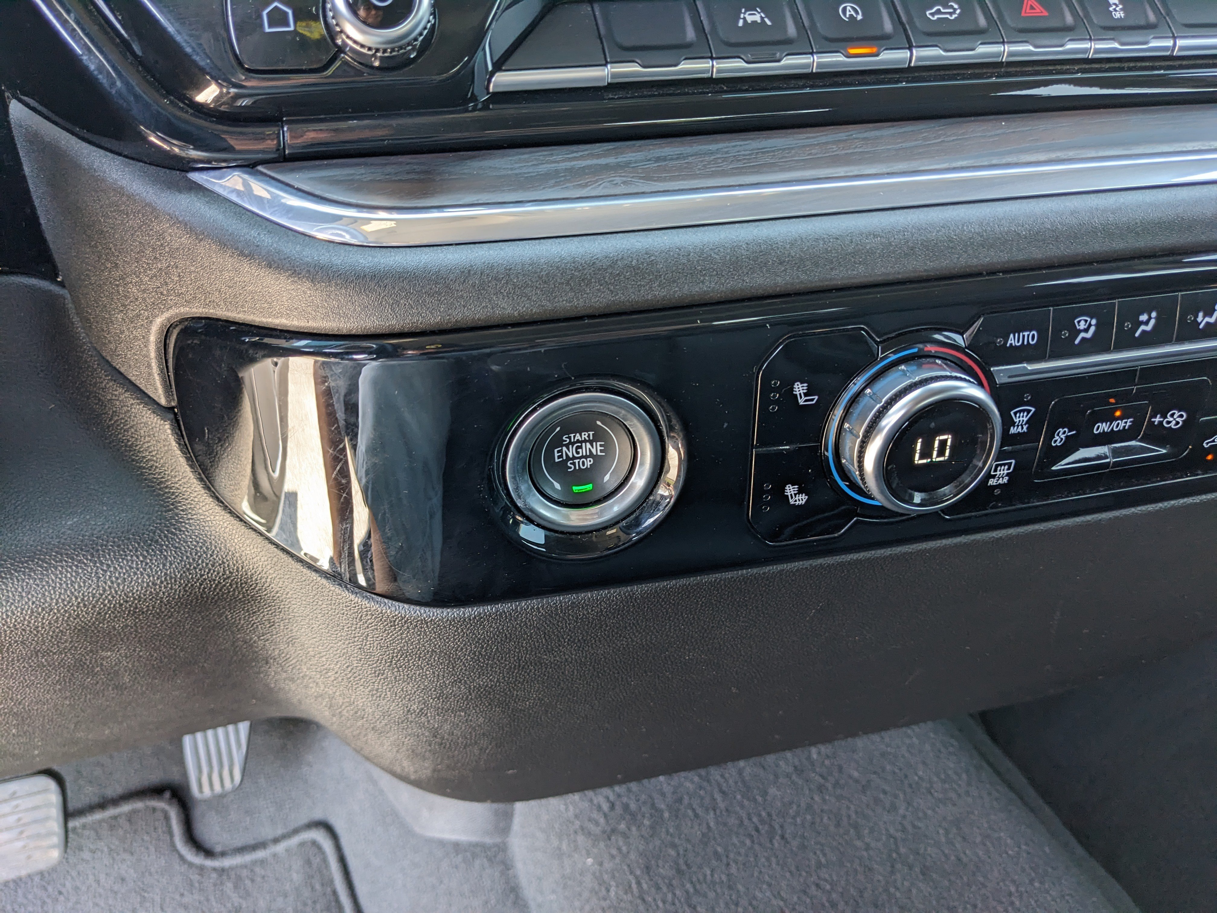 Used 2024 GMC Sierra 1500 SLT RWD image 23