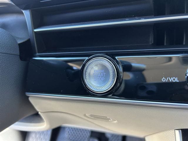 New 2026 Genesis GV70 2.5T Select AWD/4WD image 34