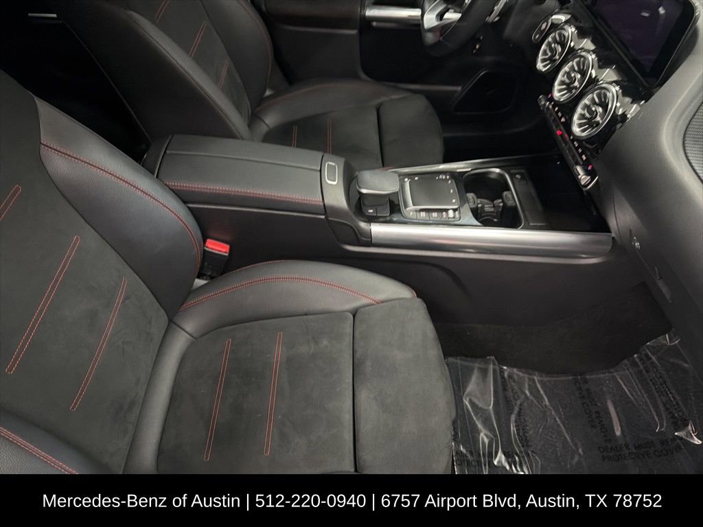 Certified 2022 Mercedes-Benz GLA 35 AMG 4MATIC image 31