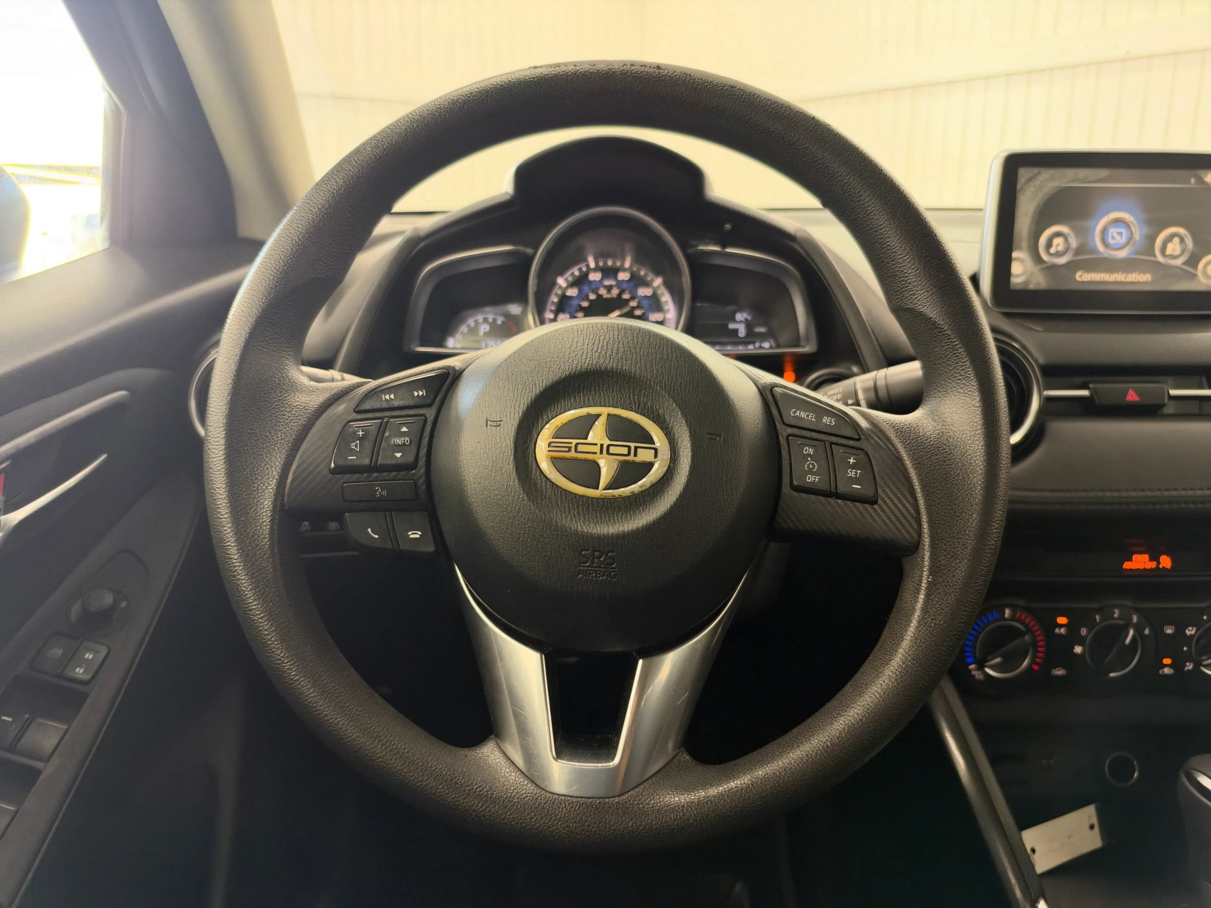 Used 2016 Scion iA FWD image 19
