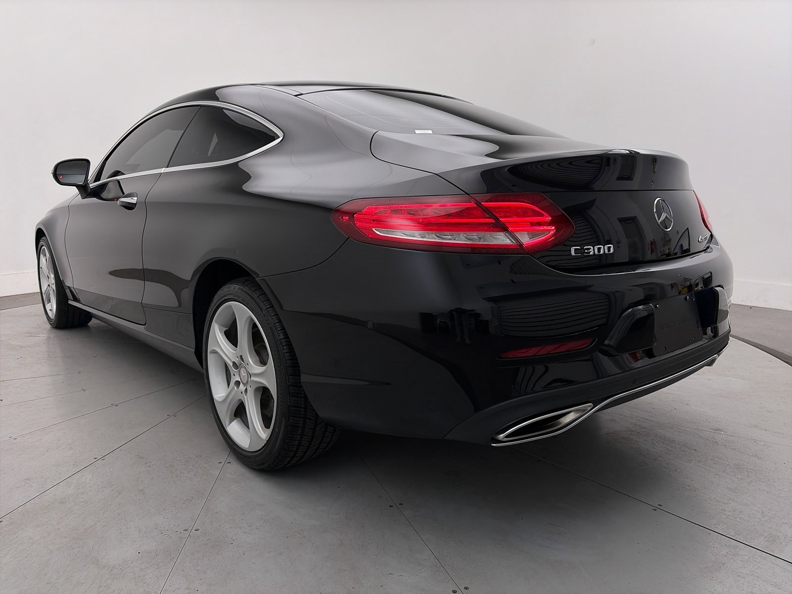 Used 2017 Mercedes-Benz C 300 4MATIC Coupe image 10