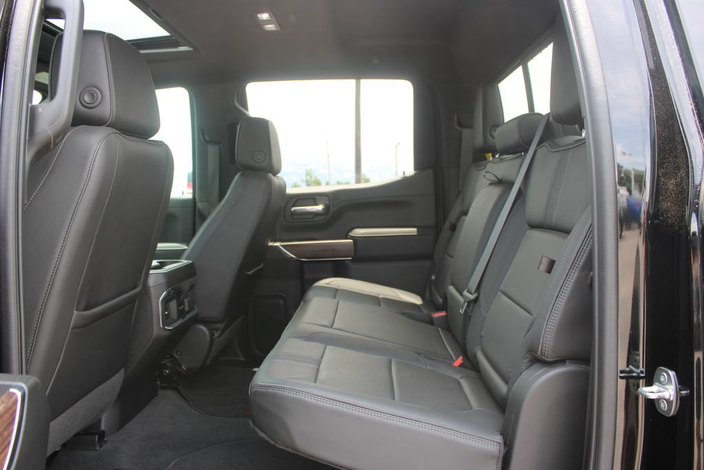 Used 2022 Chevrolet Silverado 1500 High Country w/ Safety Package II AWD/4WD image 26