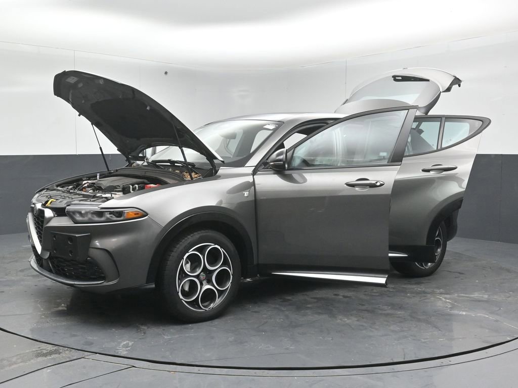 Used 2024 Alfa Romeo Tonale Ti image 57