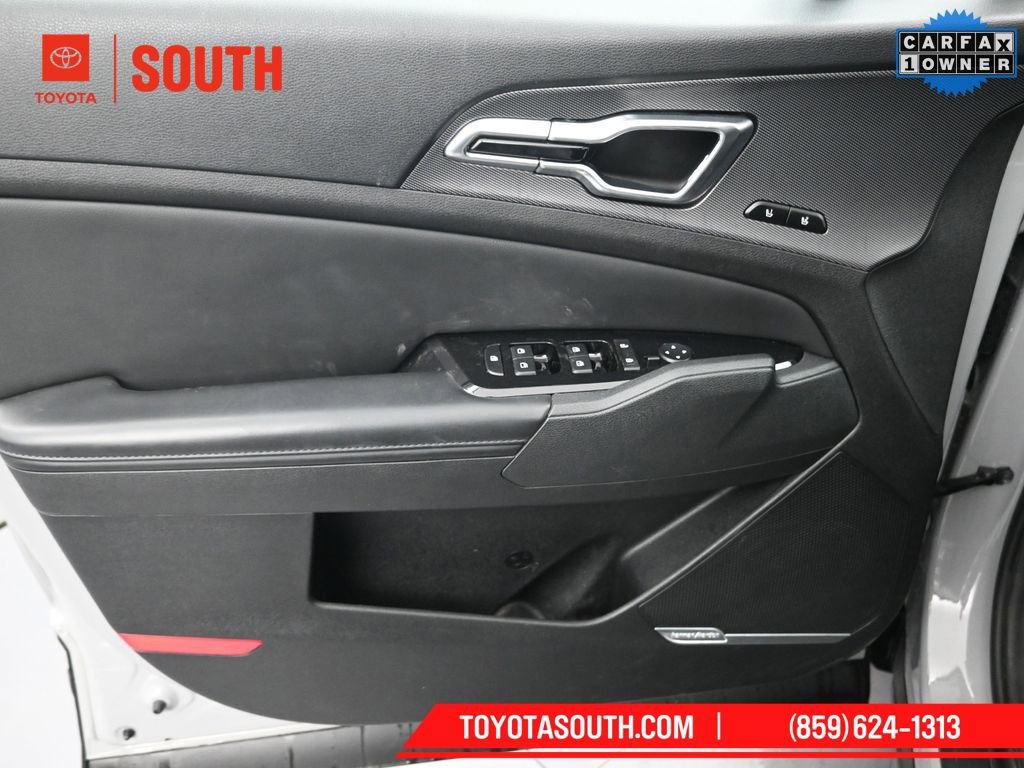 Used 2023 Kia Sportage SX image 22