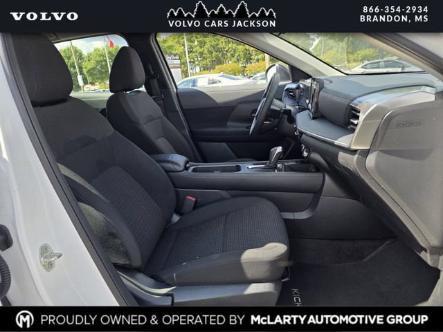 Used 2025 Nissan Kicks S w/ Charging Package FWD image 26