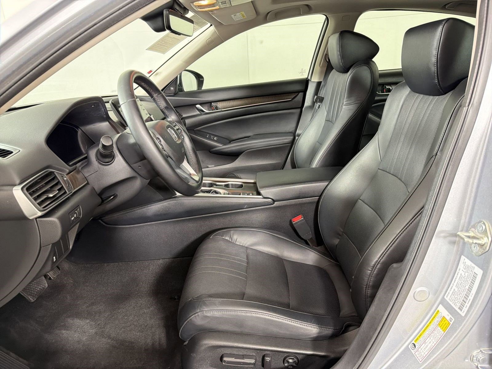 Certified 2018 Honda Accord EX-L image 5