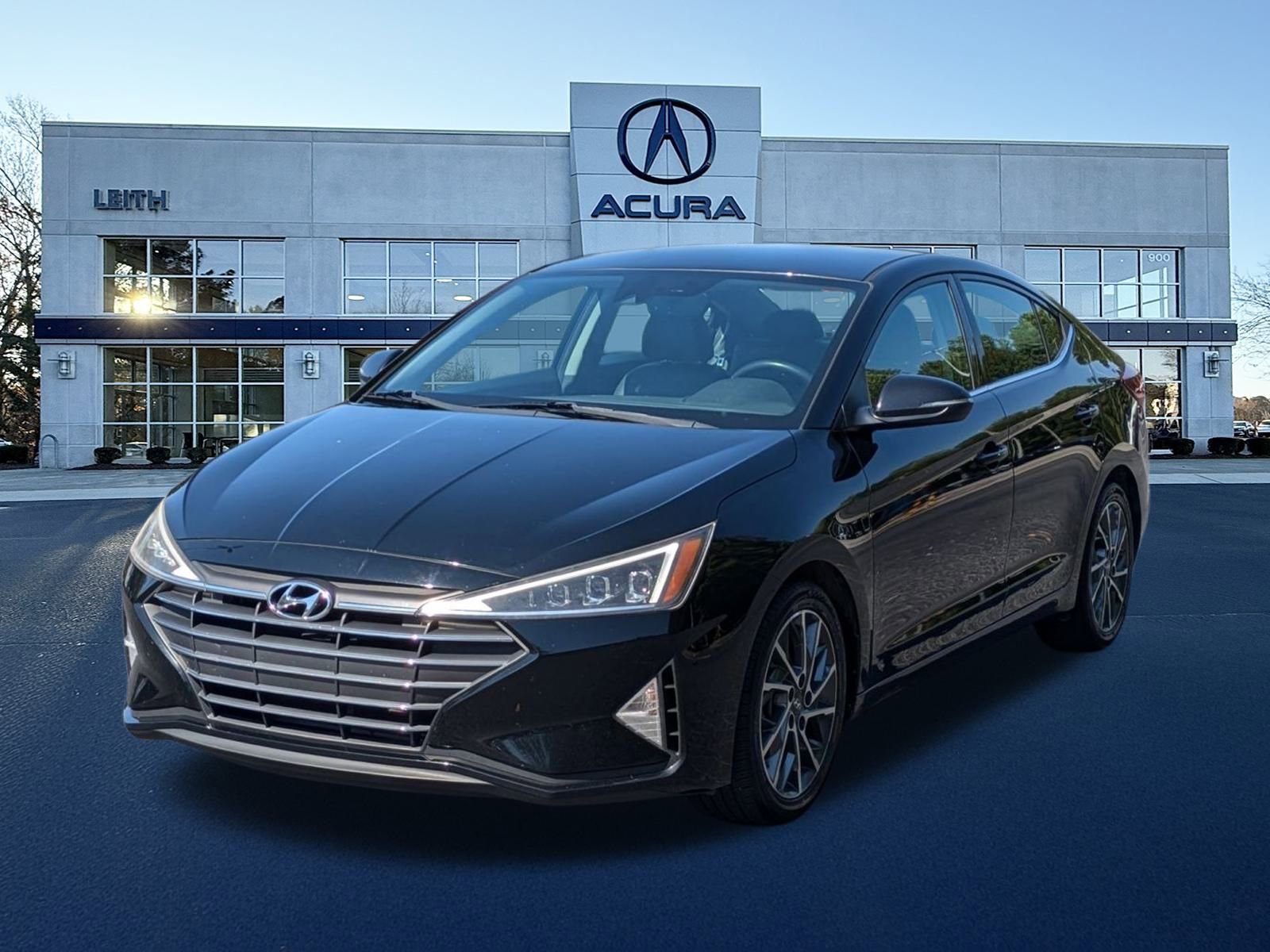Used 2020 Hyundai Elantra Limited w/ Cargo Package (C1)