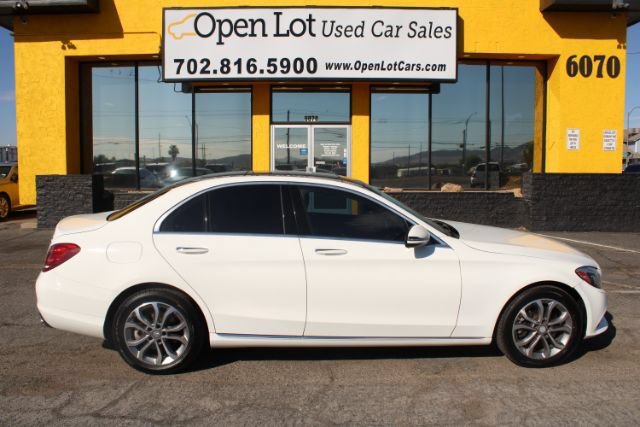Used 2015 Mercedes-Benz C 300 4MATIC Sedan image 4