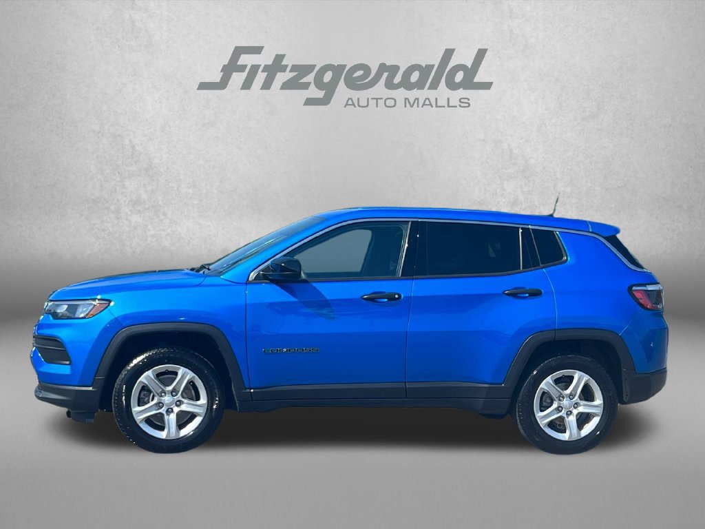 Used 2023 Jeep Compass Sport AWD/4WD image 5