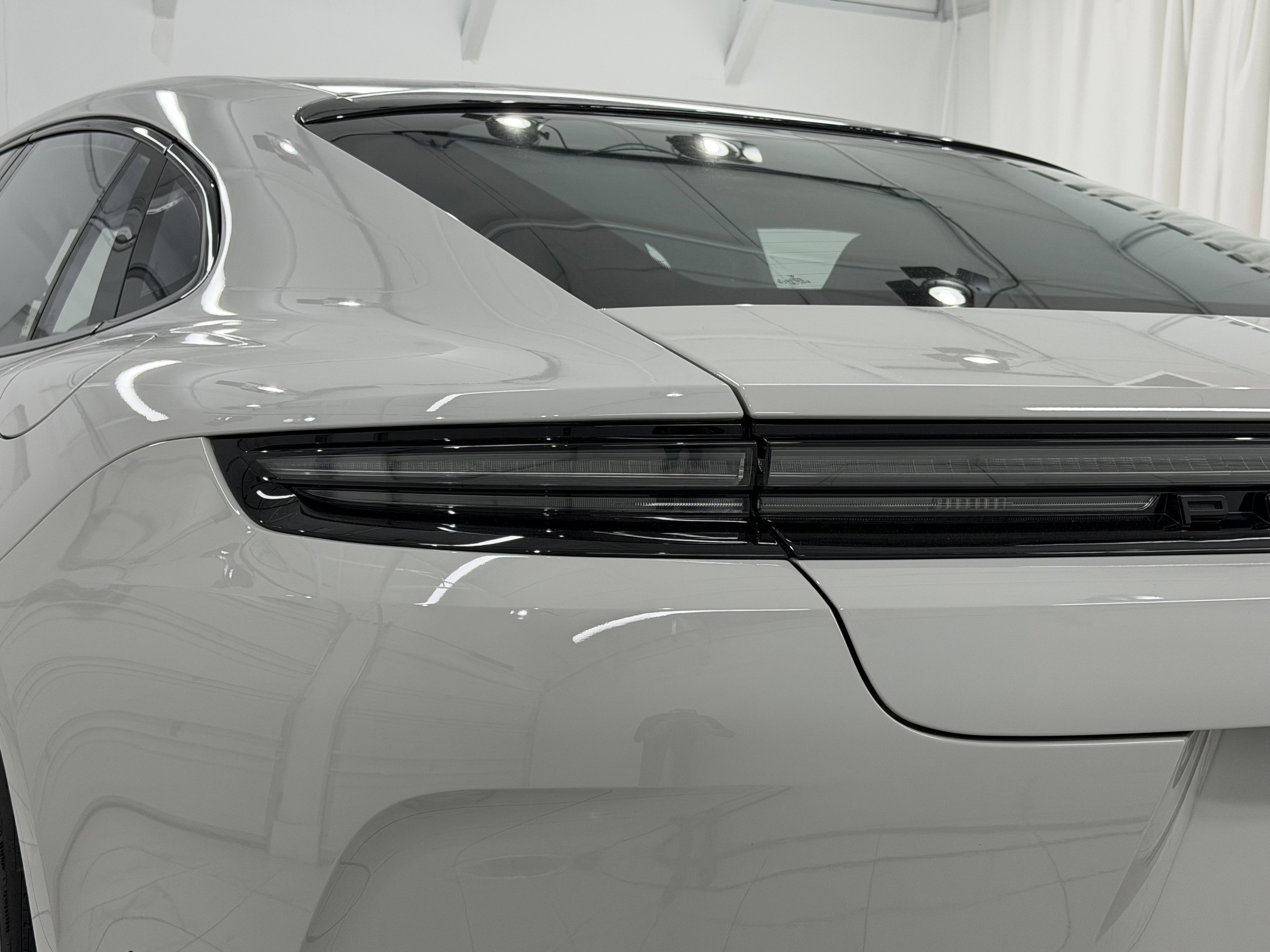 Used 2025 Porsche Panamera Turbo S image 18