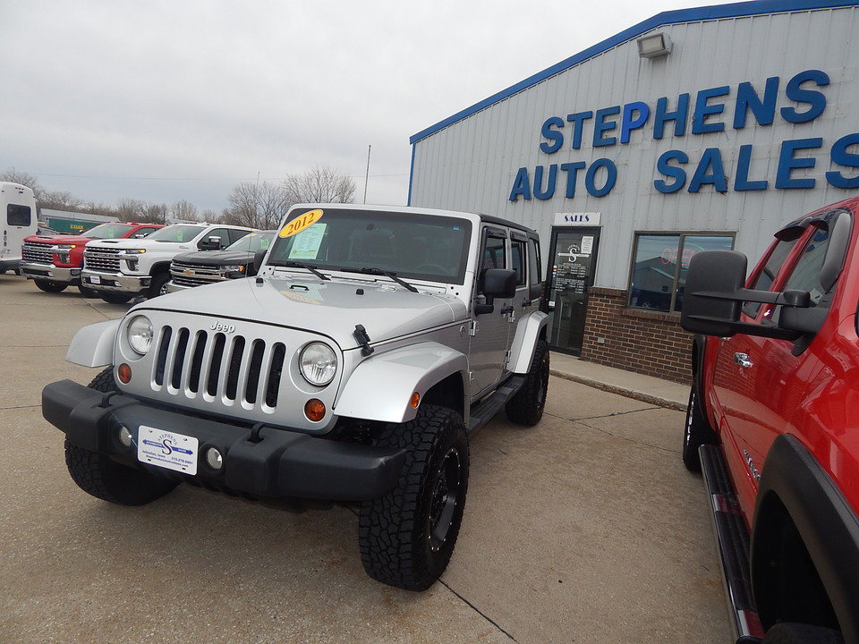 Used 2012 Jeep Wrangler Unlimited Sahara w/ Connectivity Group