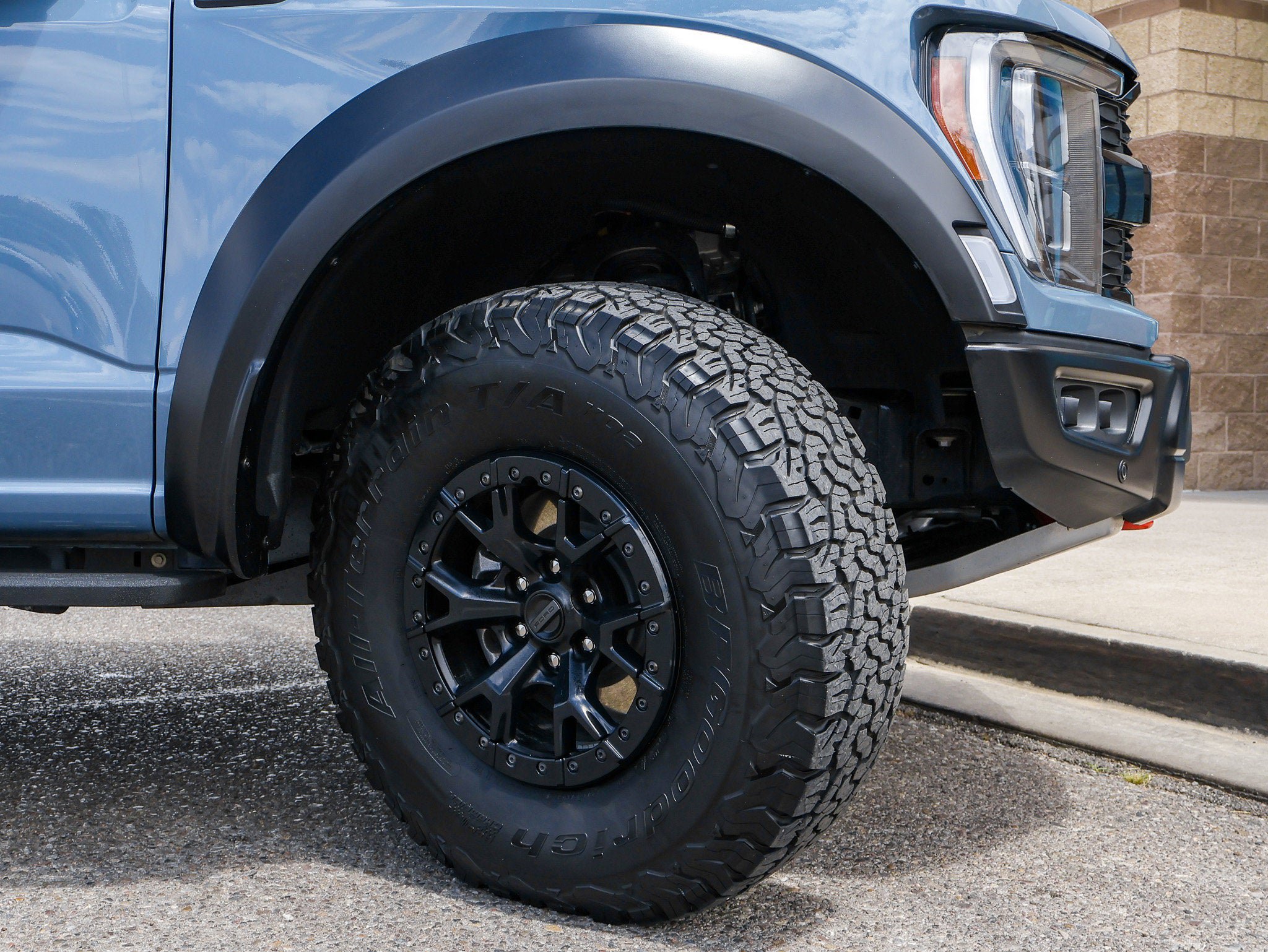 Certified 2023 Ford F150 Raptor w/ Equipment Group 802A Raptor R AWD/4WD image 13