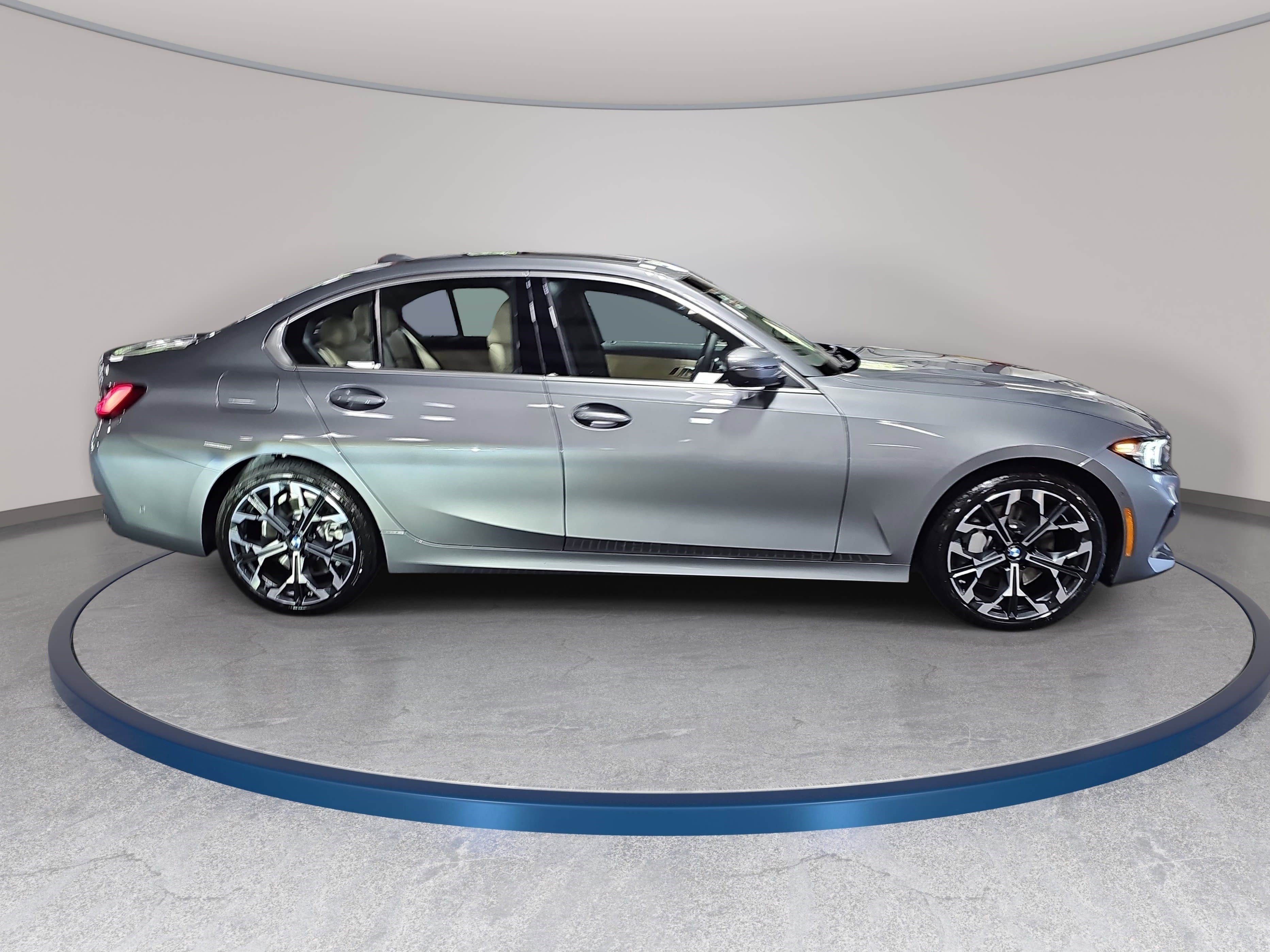 New 2026 BMW 330i Sedan w/ Premium Package RWD image 4