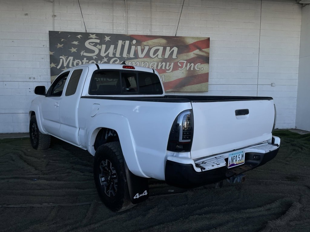 Used 2014 Toyota Tacoma 4x4 Access Cab V6 image 3