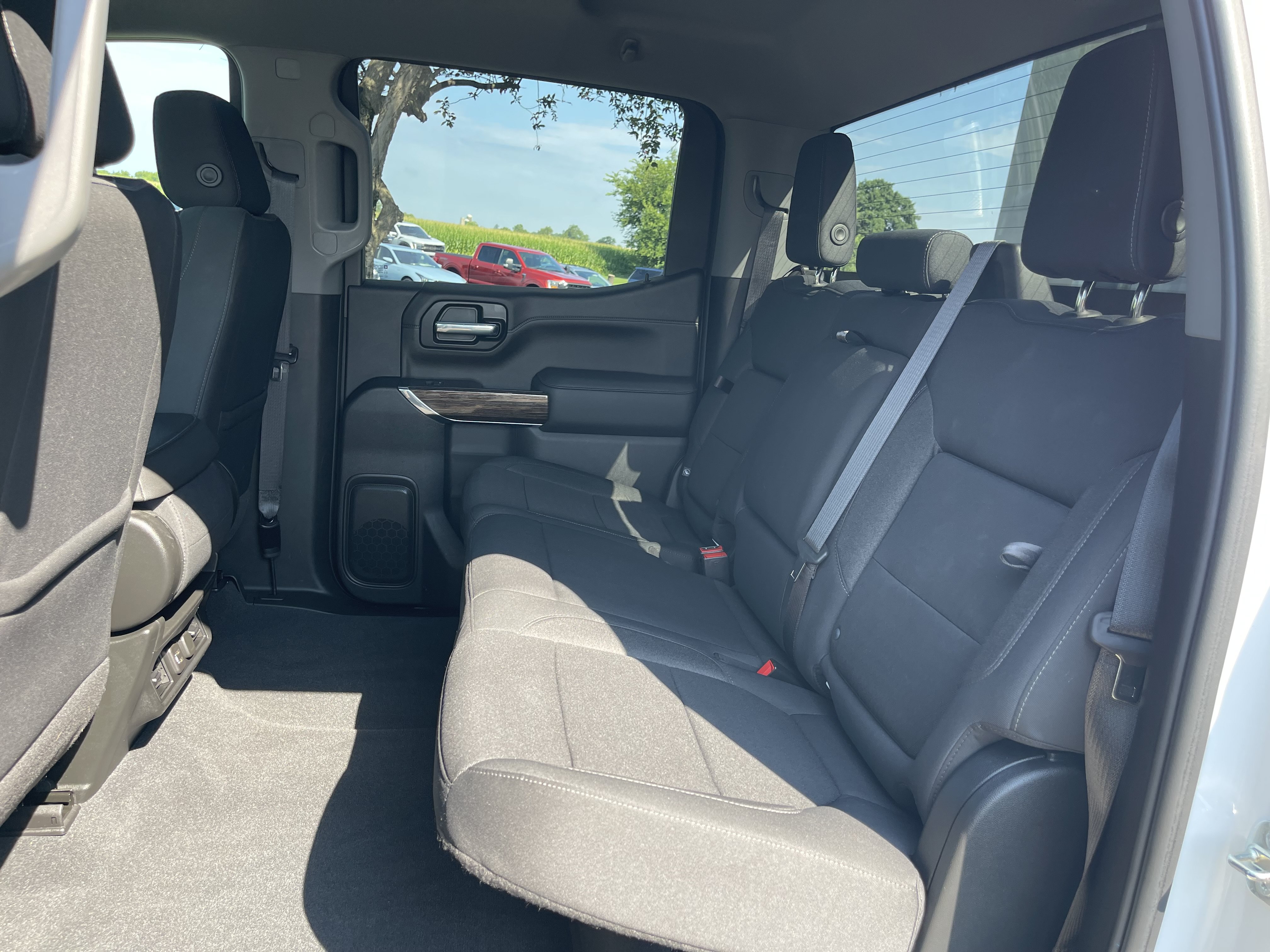 Used 2021 GMC Sierra 1500 Elevation w/ X31 Off-Road Package AWD/4WD image 14