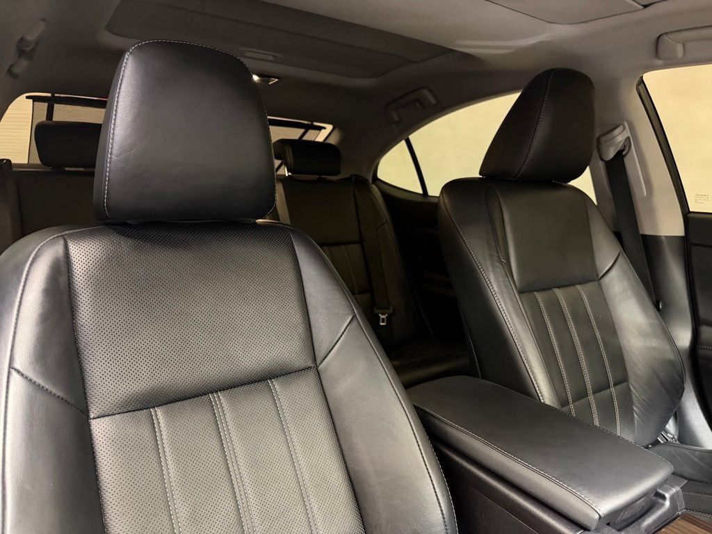 Used 2016 Lexus ES 350 w/ Luxury Package w/Wood Trim FWD image 13