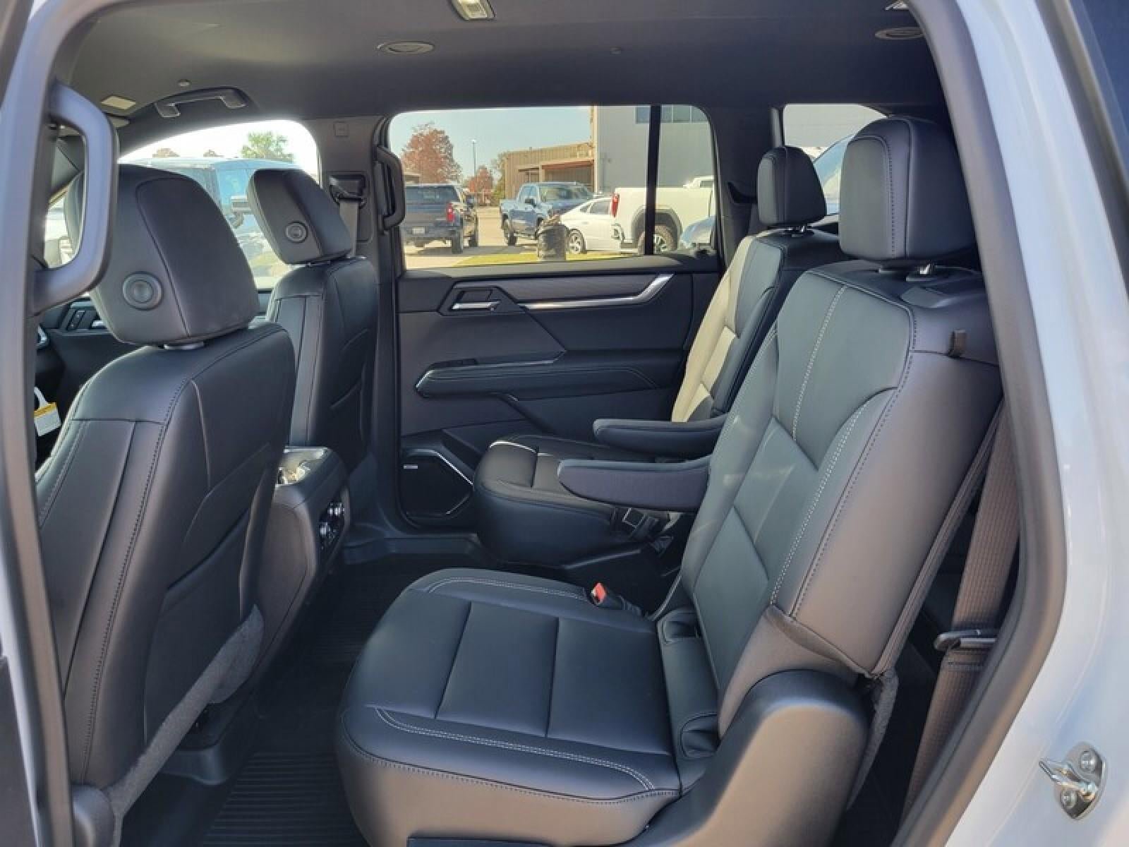 New 2026 GMC Acadia Elevation w/ Black Edition FWD image 26