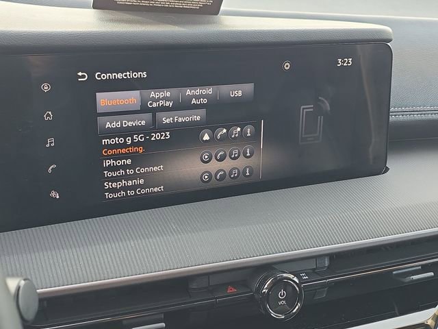 Certified 2025 Nissan Murano SV image 18