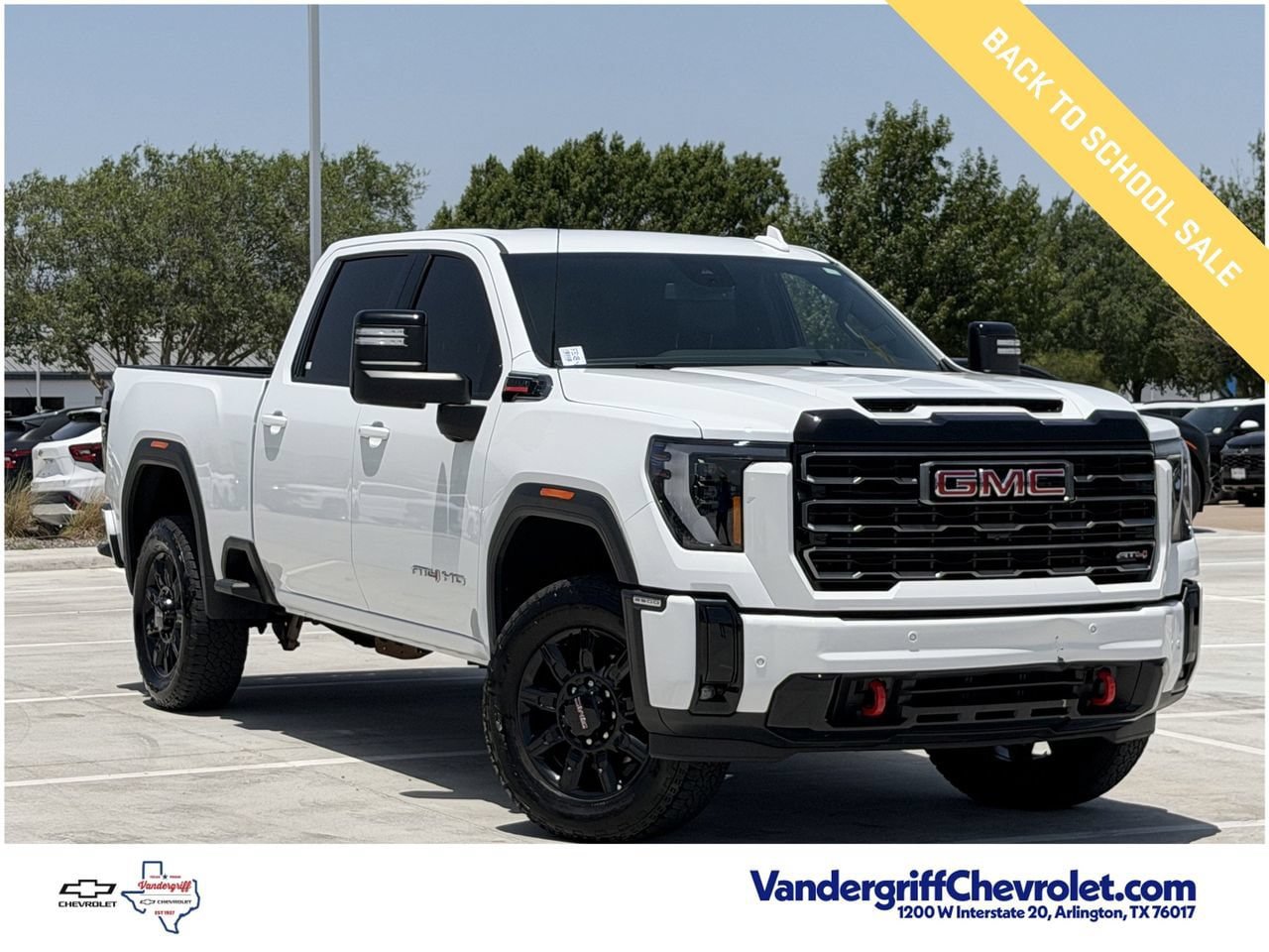 Certified 2025 GMC Sierra 2500 AT4 AWD/4WD image 2