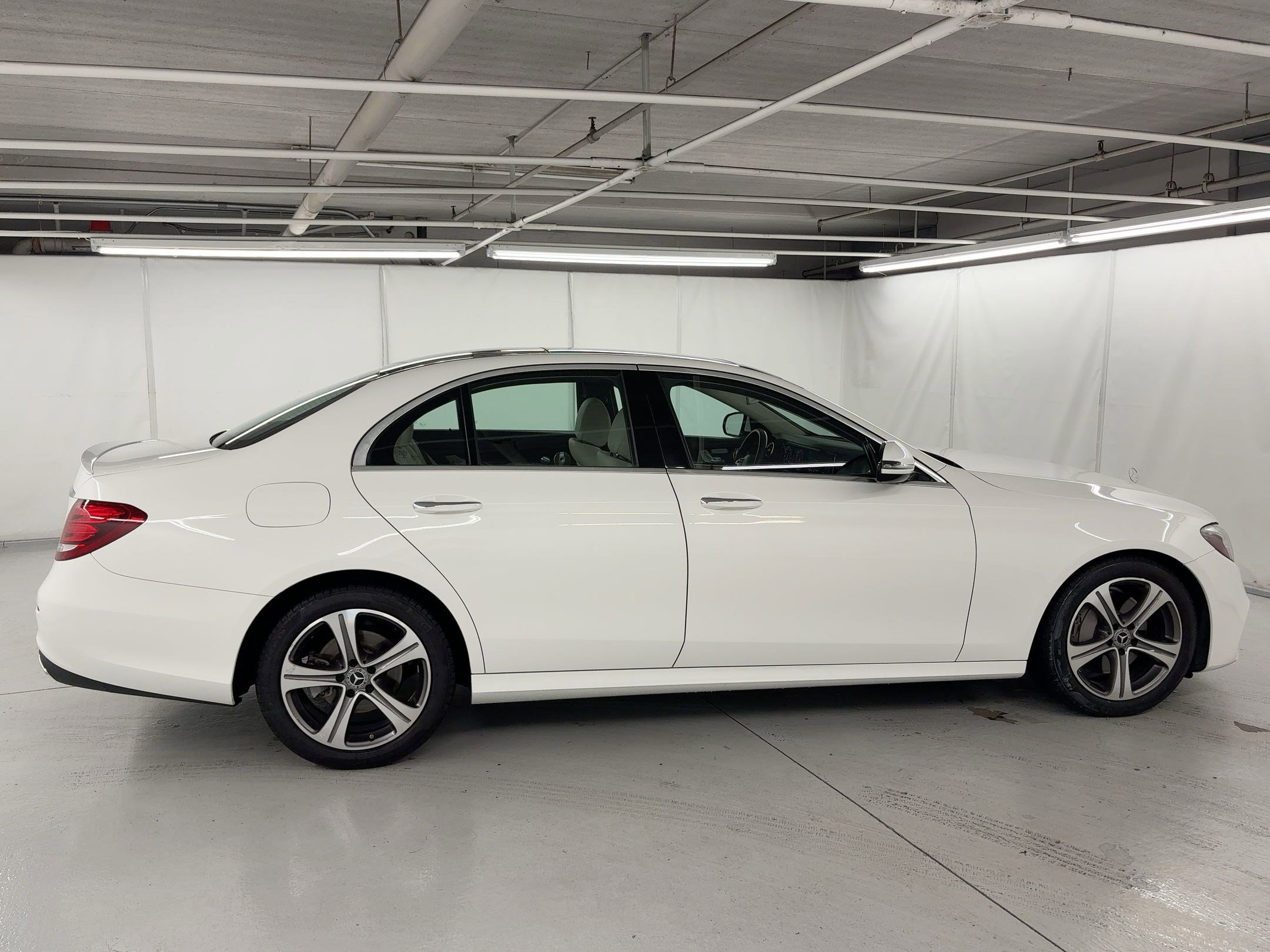 Used 2020 Mercedes-Benz E 350 Sedan image 21