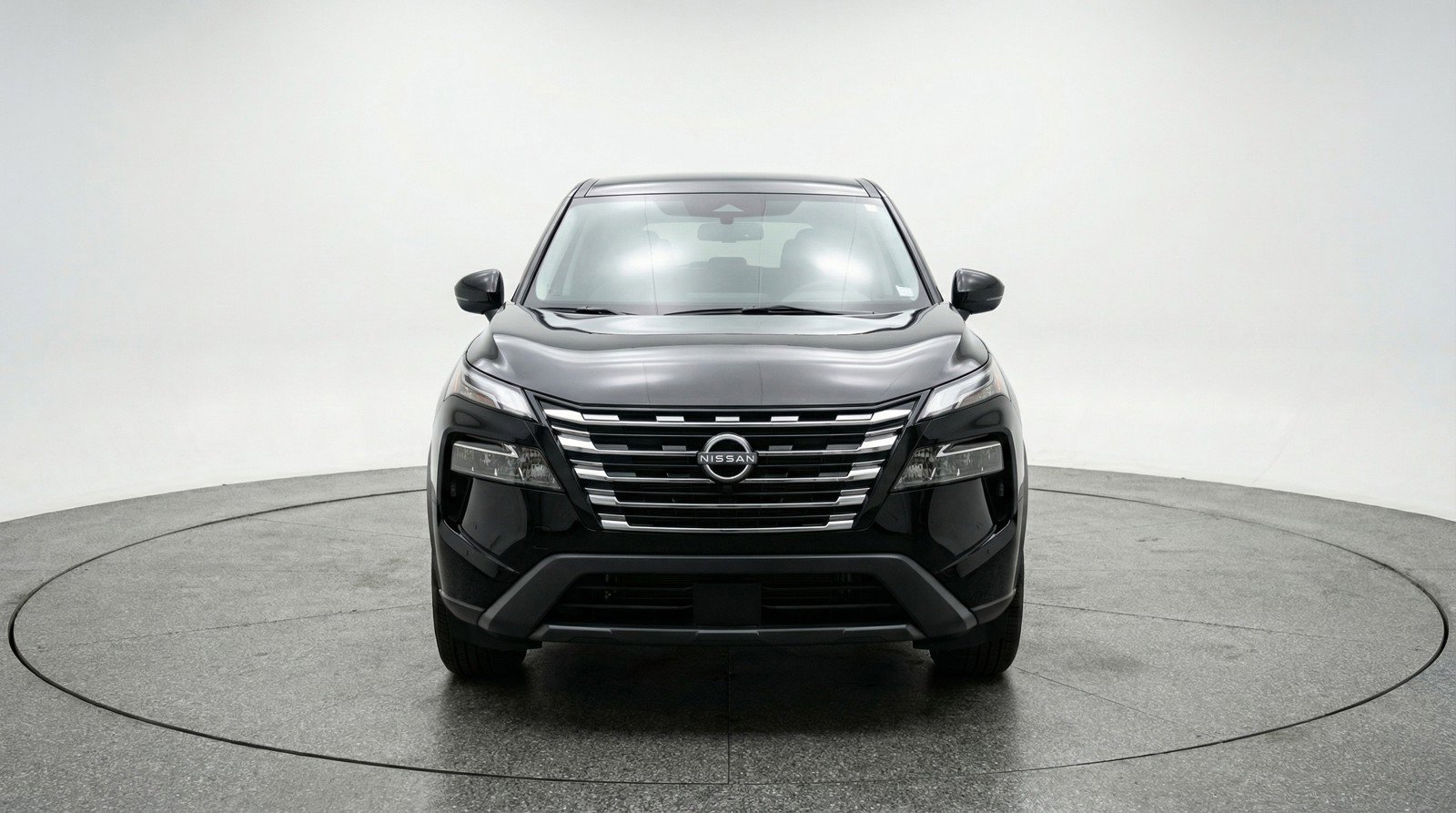 Used 2025 Nissan Rogue SV image 2