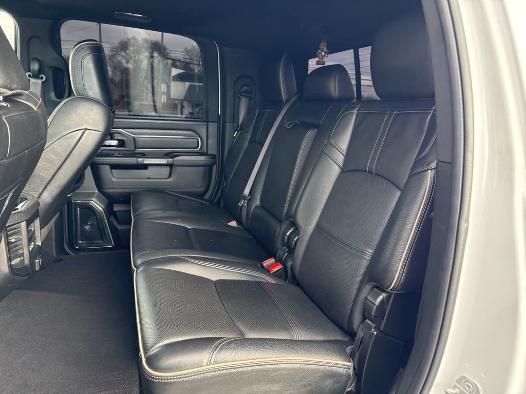 Used 2022 RAM 3500 Limited image 7