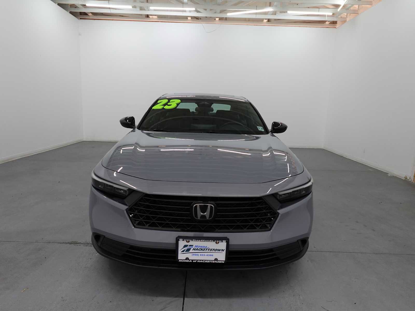 Used 2023 Honda Accord Sport image 2