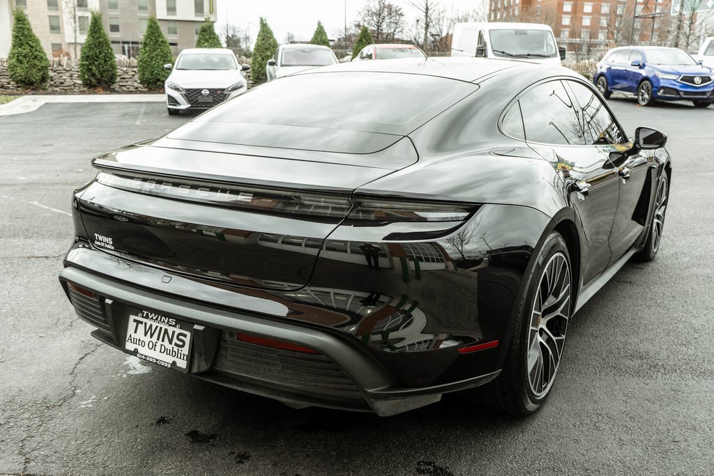 Used 2021 Porsche Taycan 4S image 40