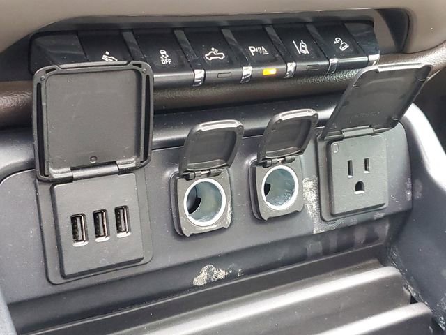 Certified 2015 GMC Sierra 1500 Denali w/ Driver Alert Package image 29