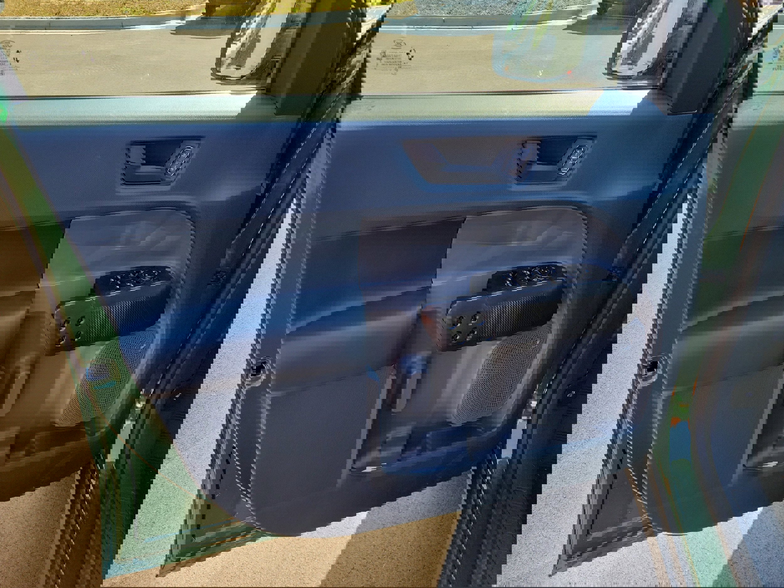 New 2025 Ford Maverick XLT w/ Black Appearance Package image 15