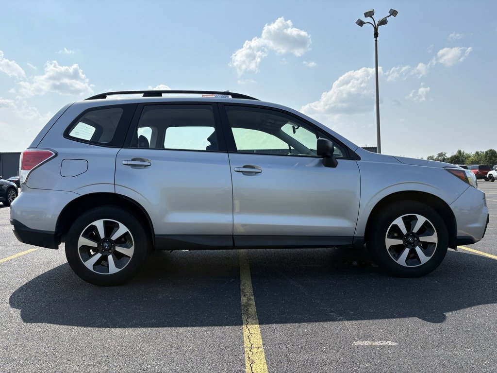 Used 2018 Subaru Forester 2.5i w/ Alloy Wheel Package image 31