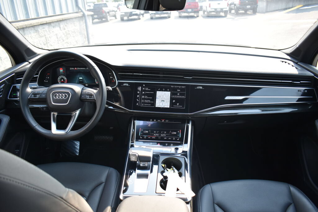 Used 2026 Audi Q7 3.0T Premium Plus w/ Premium Plus Package AWD/4WD image 26
