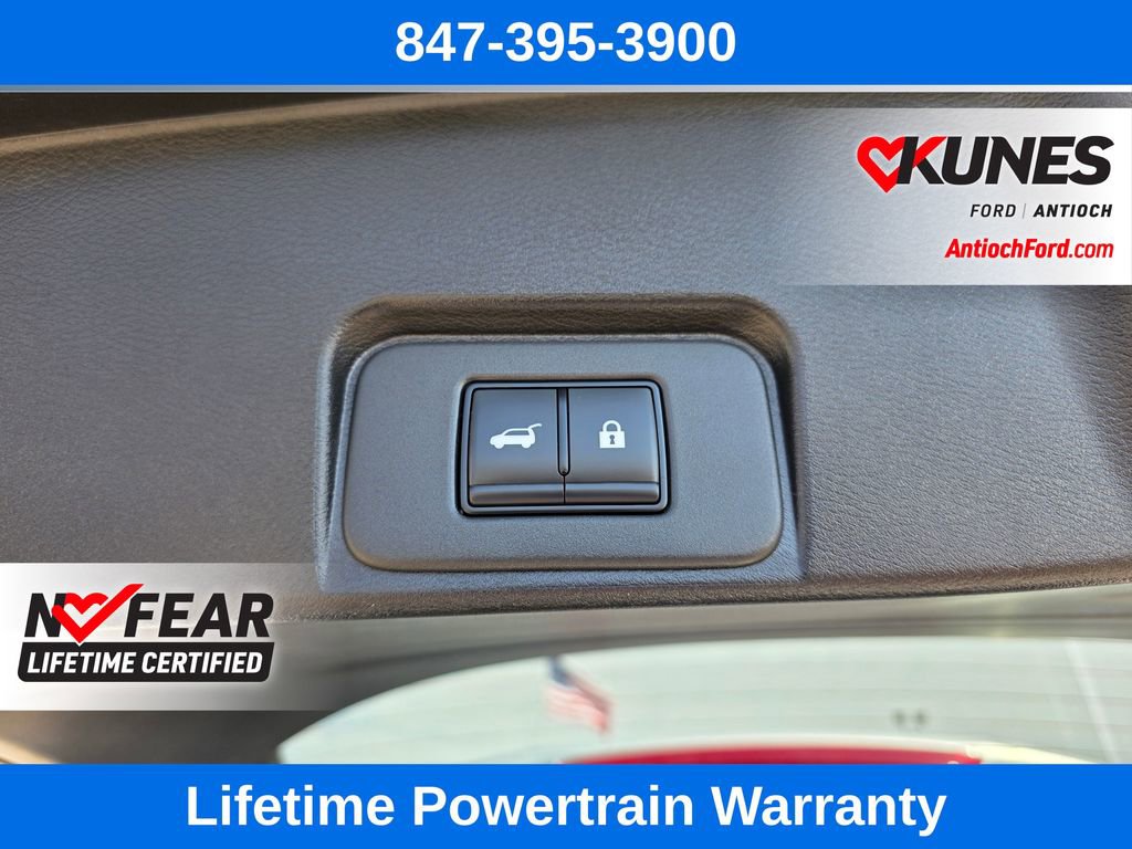 Used 2025 Nissan Rogue SV image 23