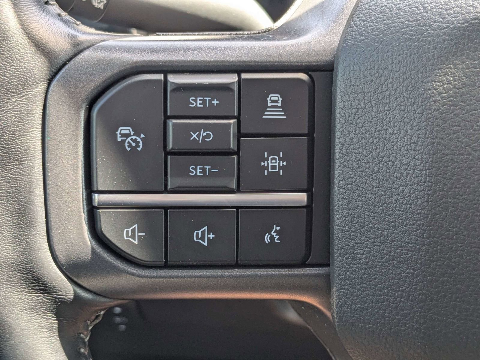 Used 2024 Ford F250 Lariat w/ Lariat Ultimate Package image 30