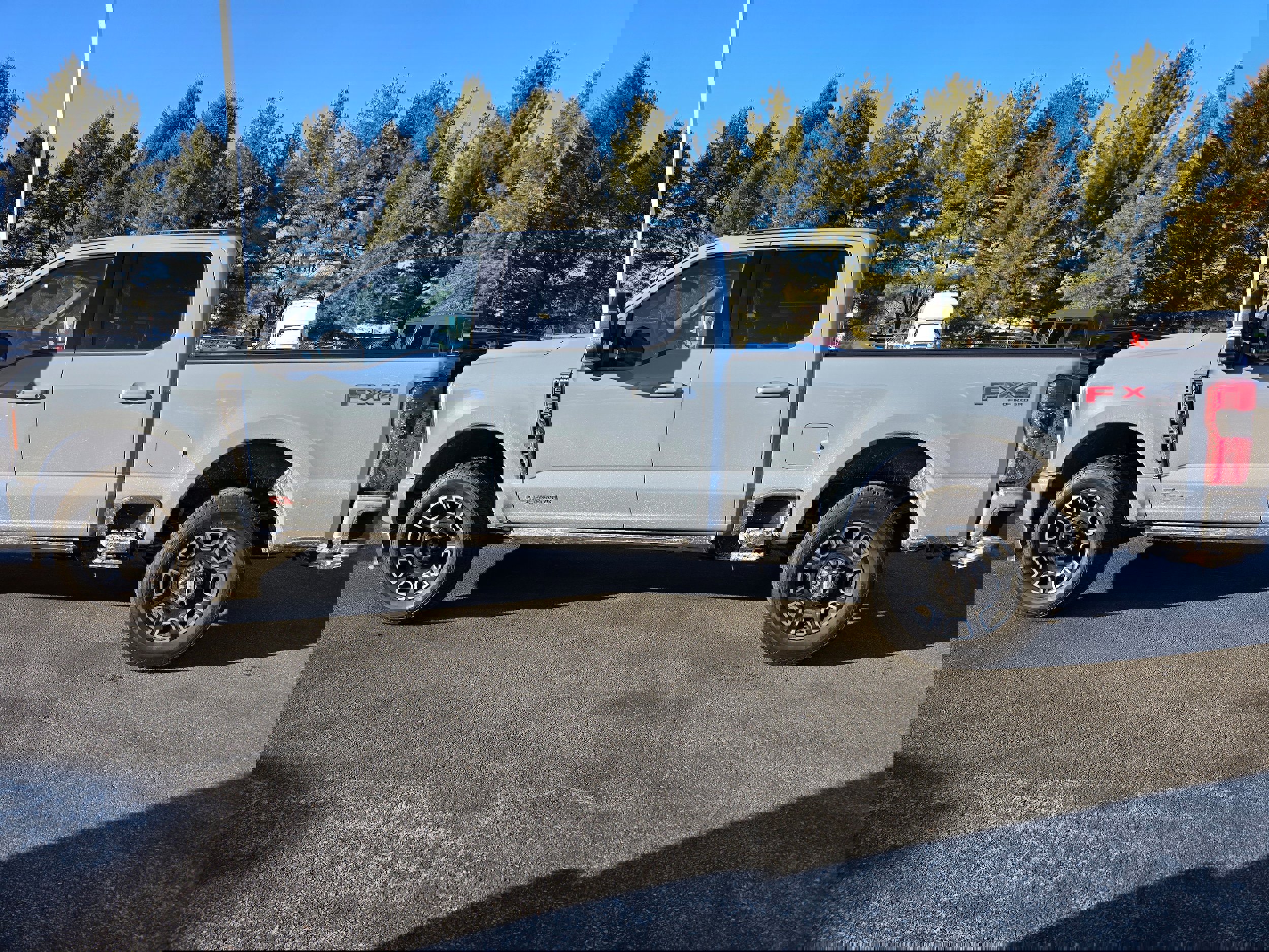 Certified 2025 Ford F250 Platinum image 2