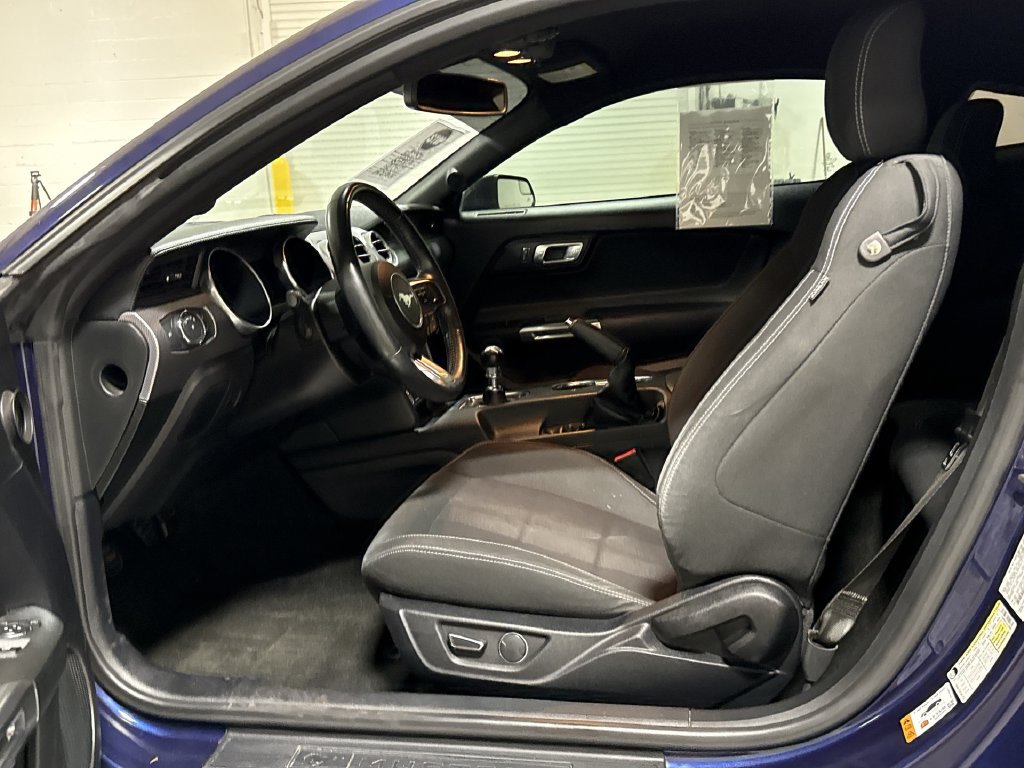 Used 2018 Ford Mustang GT RWD image 19