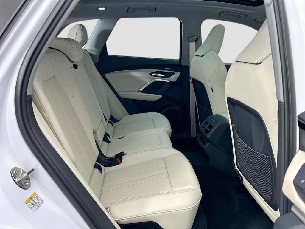 Certified 2025 Audi Q5 Premium w/ Premium Plus AWD/4WD image 22