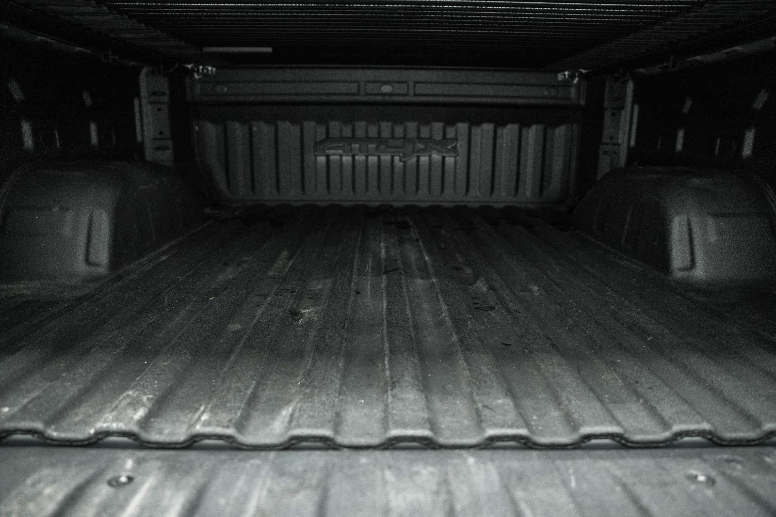 Used 2023 GMC Sierra 1500 AT4X image 26