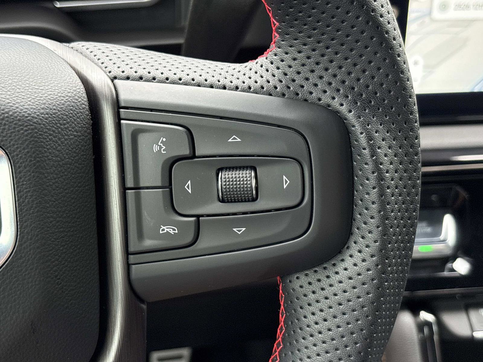 Used 2025 GMC Sierra 2500 AT4 w/ AT4 Premium Plus Package image 21