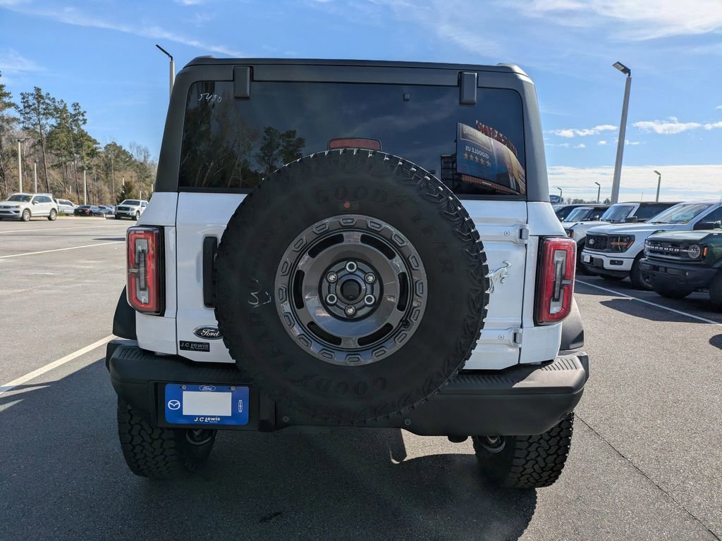 New 2025 Ford Bronco Badlands image 5