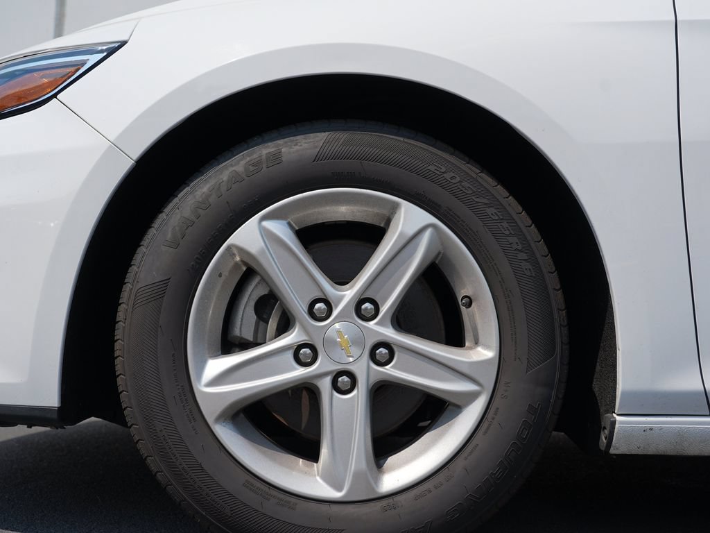 Used 2023 Chevrolet Malibu LT w/ Driver Confidence Package FWD image 31
