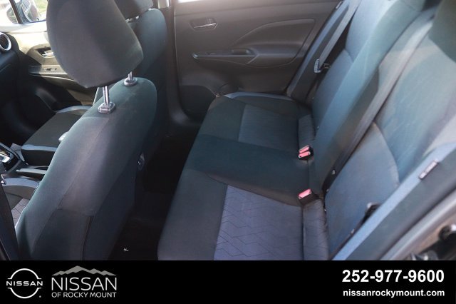 Used 2025 Nissan Versa SV FWD image 14