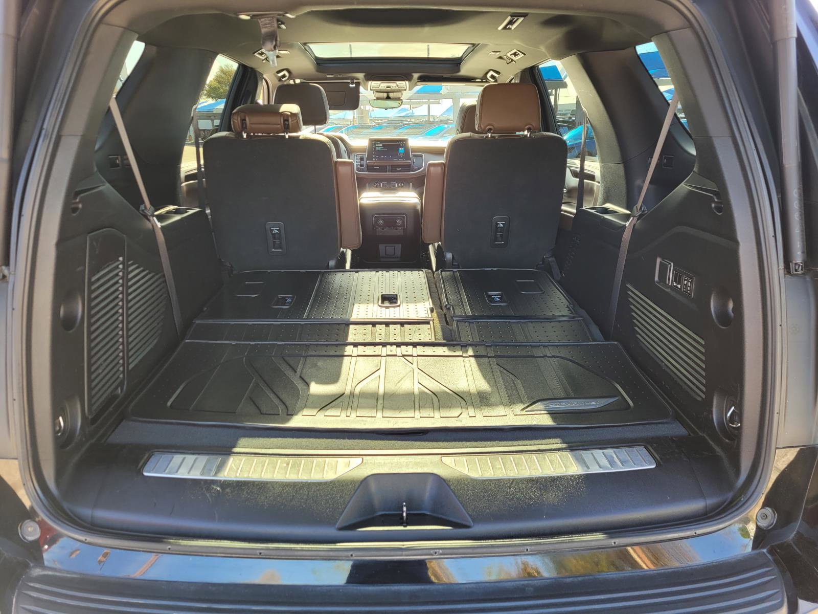 Certified 2023 Chevrolet Tahoe High Country w/ Max Trailering Package AWD/4WD image 12
