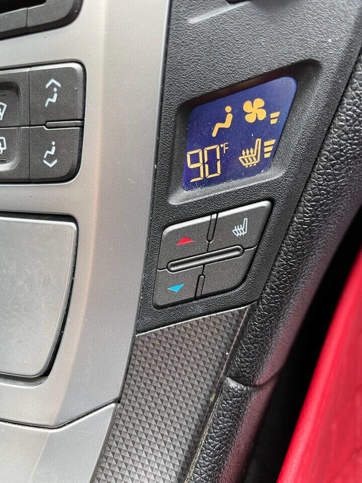 Used 2011 Cadillac CTS Performance image 9