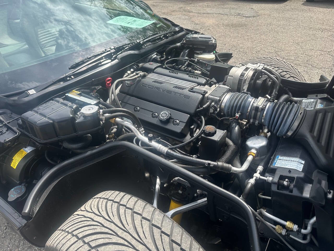 Used 1995 Chevrolet Corvette Coupe RWD image 15