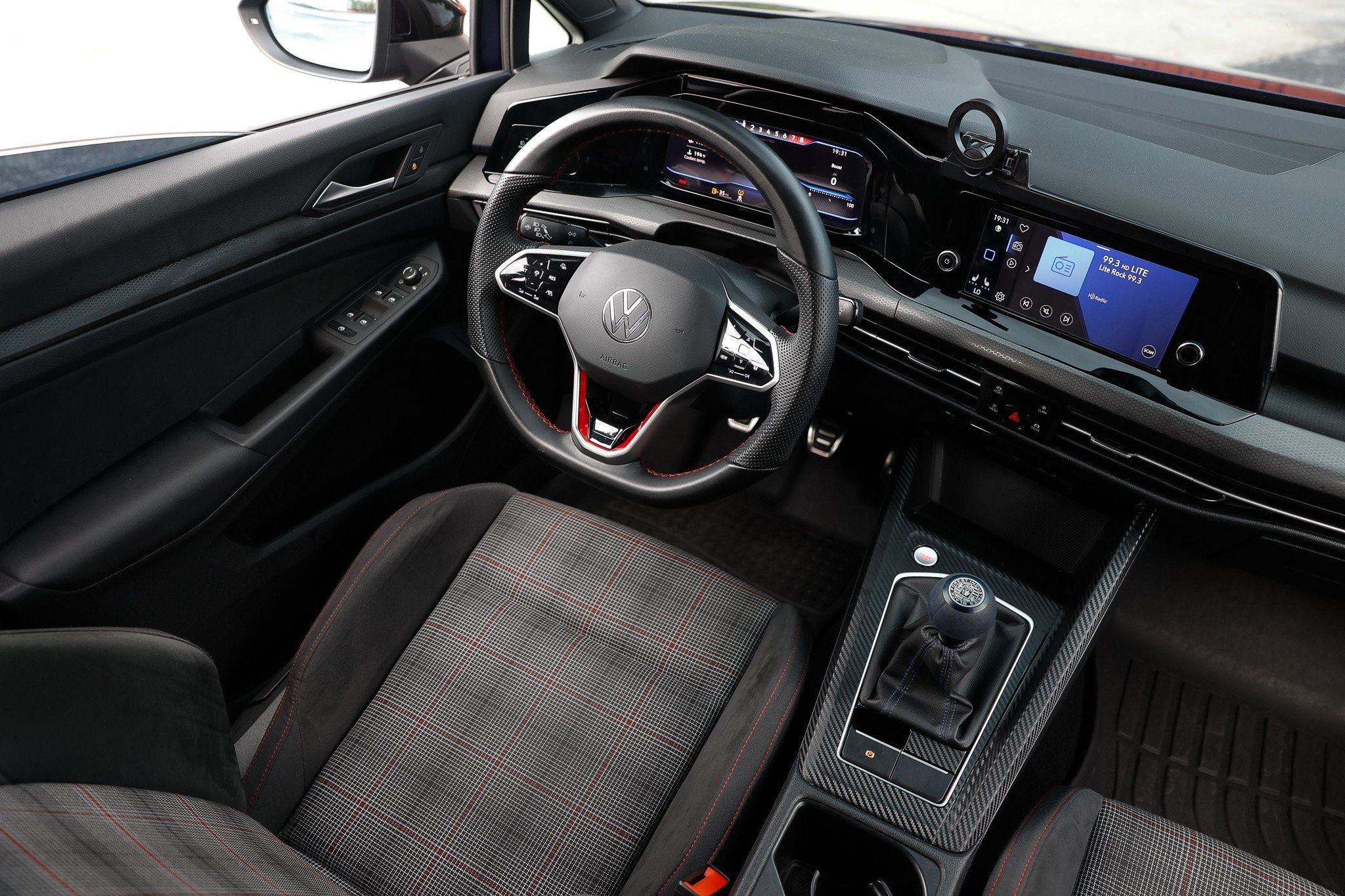 Used 2024 Volkswagen GTI S FWD image 25