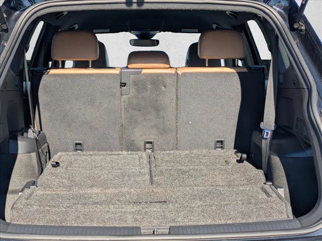 Used 2023 Volkswagen Tiguan SE image 6