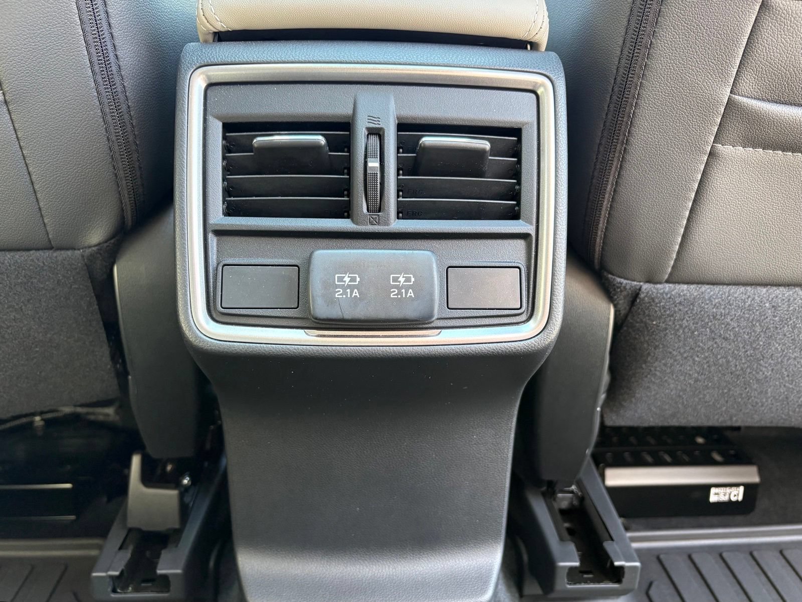 Certified 2024 Subaru Forester Limited AWD/4WD image 31