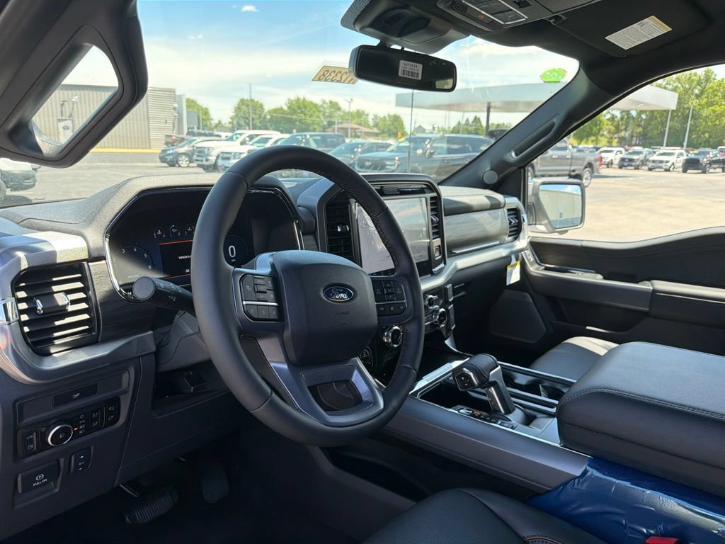 New 2026 Ford F150 Lariat w/ Equipment Group 501A Mid AWD/4WD image 10
