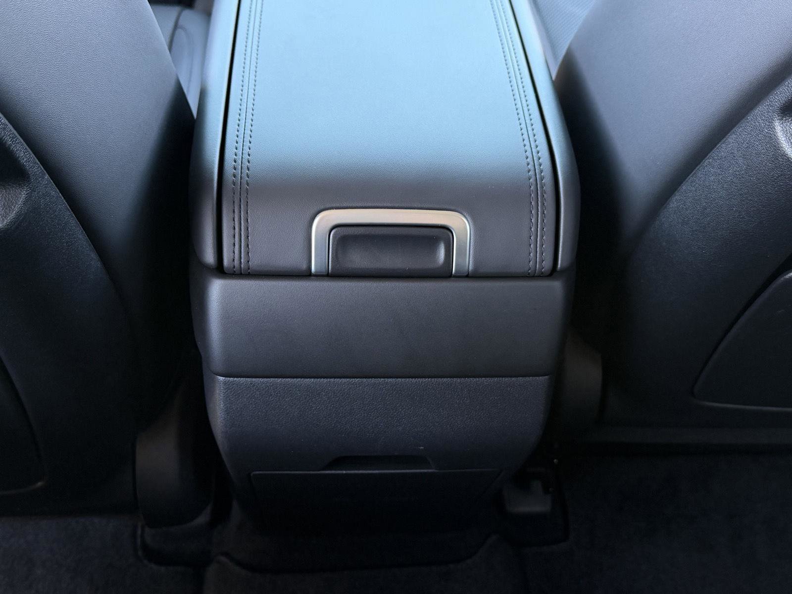 Certified 2026 Hyundai Santa Fe SEL image 7